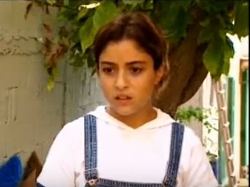 نجمة "ثورة الفلاحين" مثّلت في مسلسل "بنت الحي" بعمر 11 سنة.. من هي؟ (فيديو)