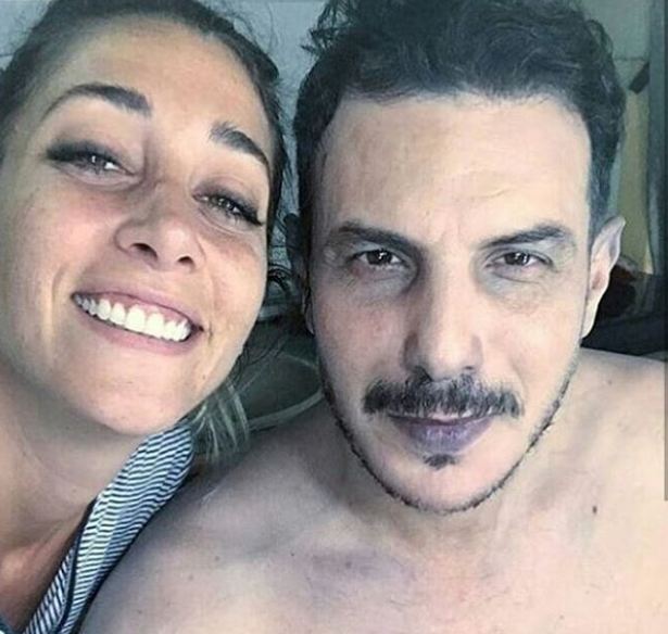 باسل خياط بوجه شاحب والكدمات تغطّي وجهه