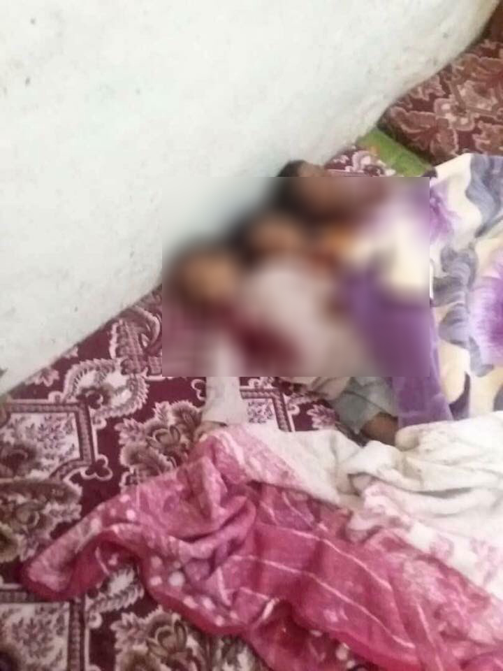 صورة الأطفال وهم يسبحون بدمائهم