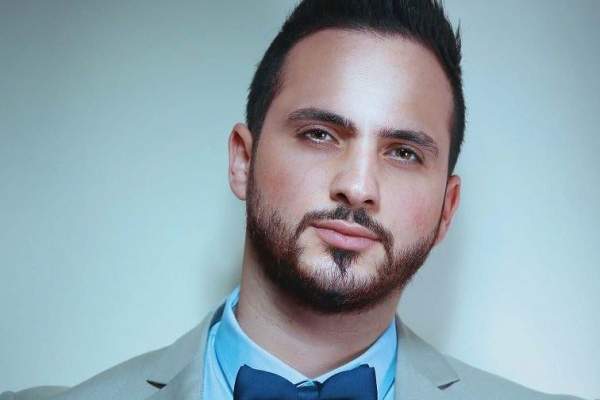 فنان لبناني يعتنق الحياة الرهبانيّة ويودّع الفن