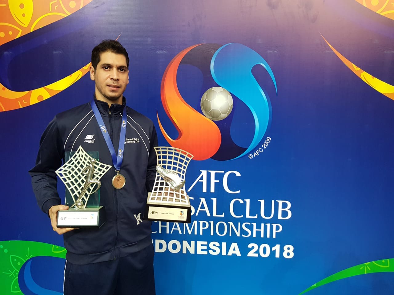 لاعب نادي بنك بيروت الإيراني مهدي جافيد يتوج أفضل لاعب في بطولة آسيا وأفضل مسجل في البطولة