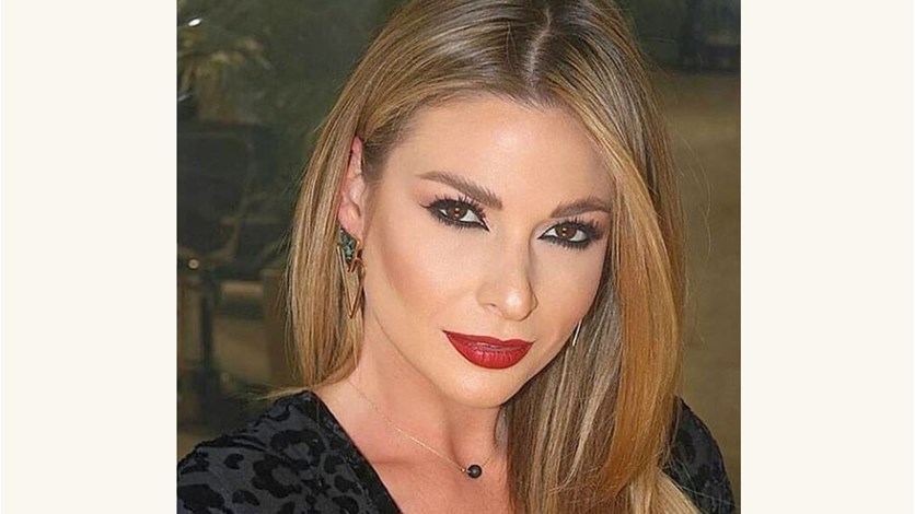 بالصورة- باميلا الكيك تودّع 2017... عقدّ ما بكّيتيني وقدّ ...