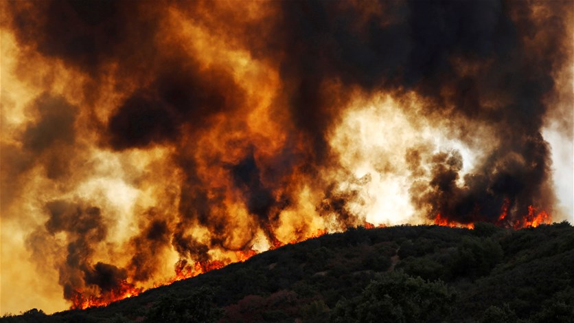 ولاية كاليفورنيا ما زالت تكافح الحرائق Lebanon News