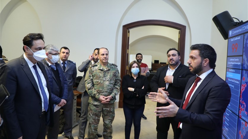 رئيس الحكومة يتفقد غرفة العمليات الوطنية لإدارة الكوارث في السراي