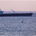 الأسطول الإيراني يحبط هجوما لقراصنة على ناقلة نفط في خليج عدن