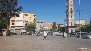 شرطة بلدية طرابلس تزيل العربات والبسطات من ساحة التل