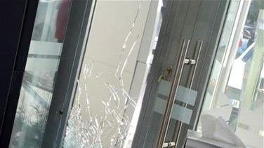 مواطن اطلق النار على "بنك بيروت" في جبيل بعد منعه الدخول من دون اذن مسبق