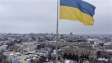 كييف تأمر "بتشديد الإجراءات الأمنية" لكل سفاراتها بعد...