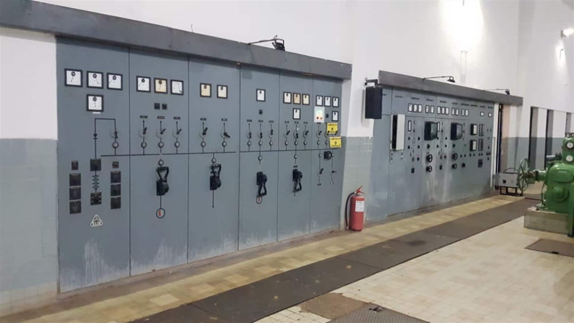 عمال وموظفو شركة كهرباء البارد اعلنوا رفع الأضراب والعودة الى العمل