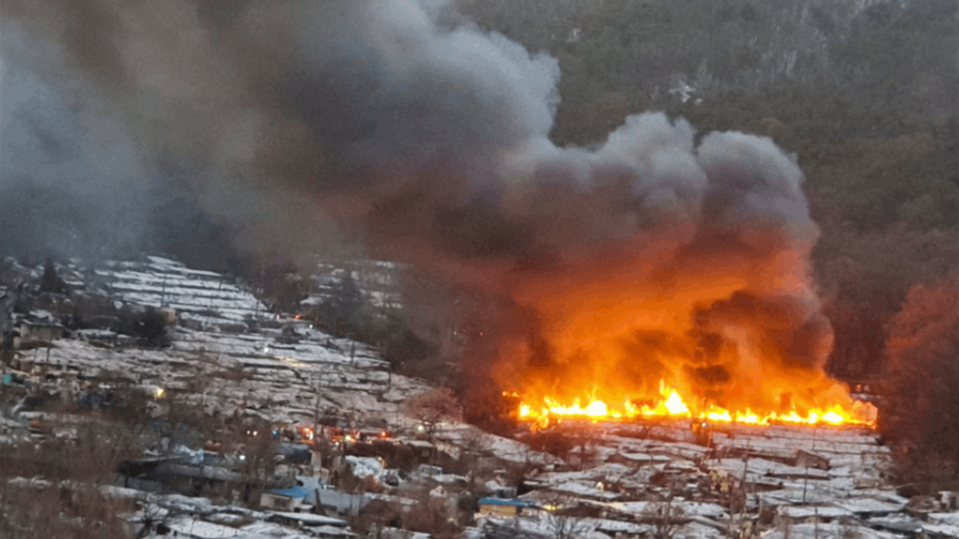 Hundreds evacuated as blaze erupts in slum next to Seoul's posh Gangnam district