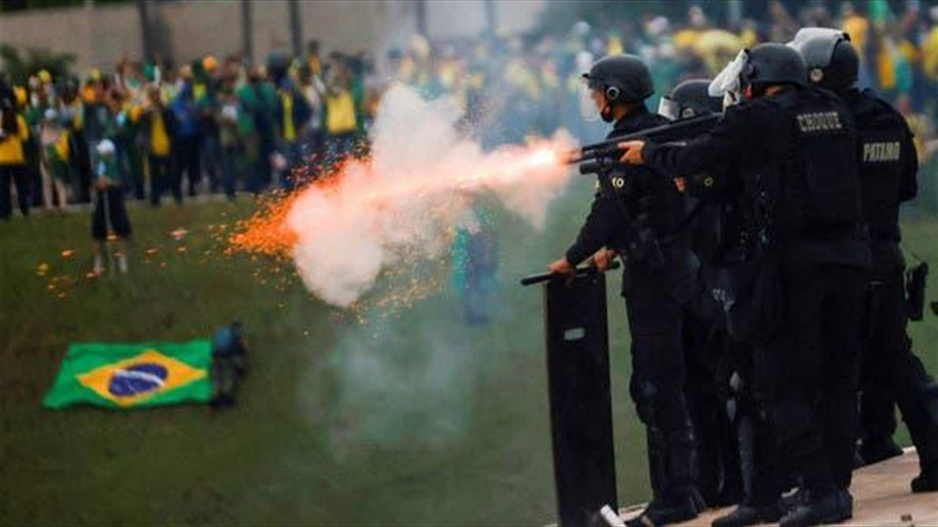 الإفراج مؤقتًا عن ثلث 1400 شخص أوقفوا في إطار أعمال الشغب في البرازيل