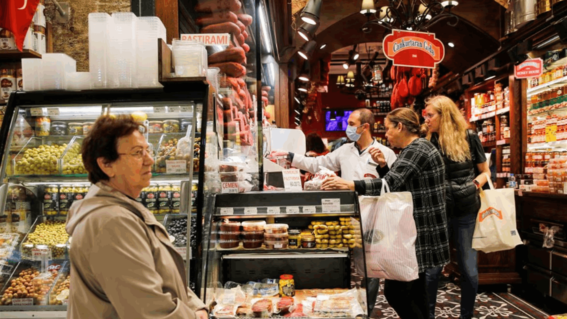 Turkish consumer confidence rises to 79.1 points in January