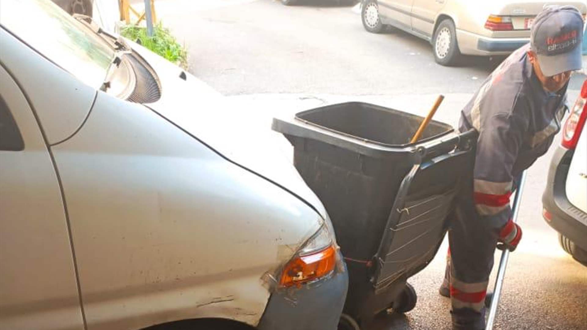 بيان كتائبي حول النفايات في منطقتي الجميزة ومار مخايل