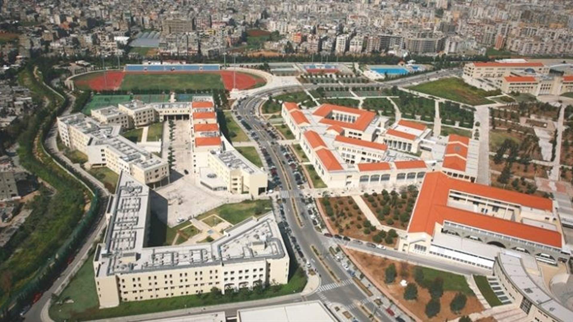 شركة دنش للمقاولات والتجارة: إنتهاء خدماتنا لمنشآت مجمع الحدث الجامعي