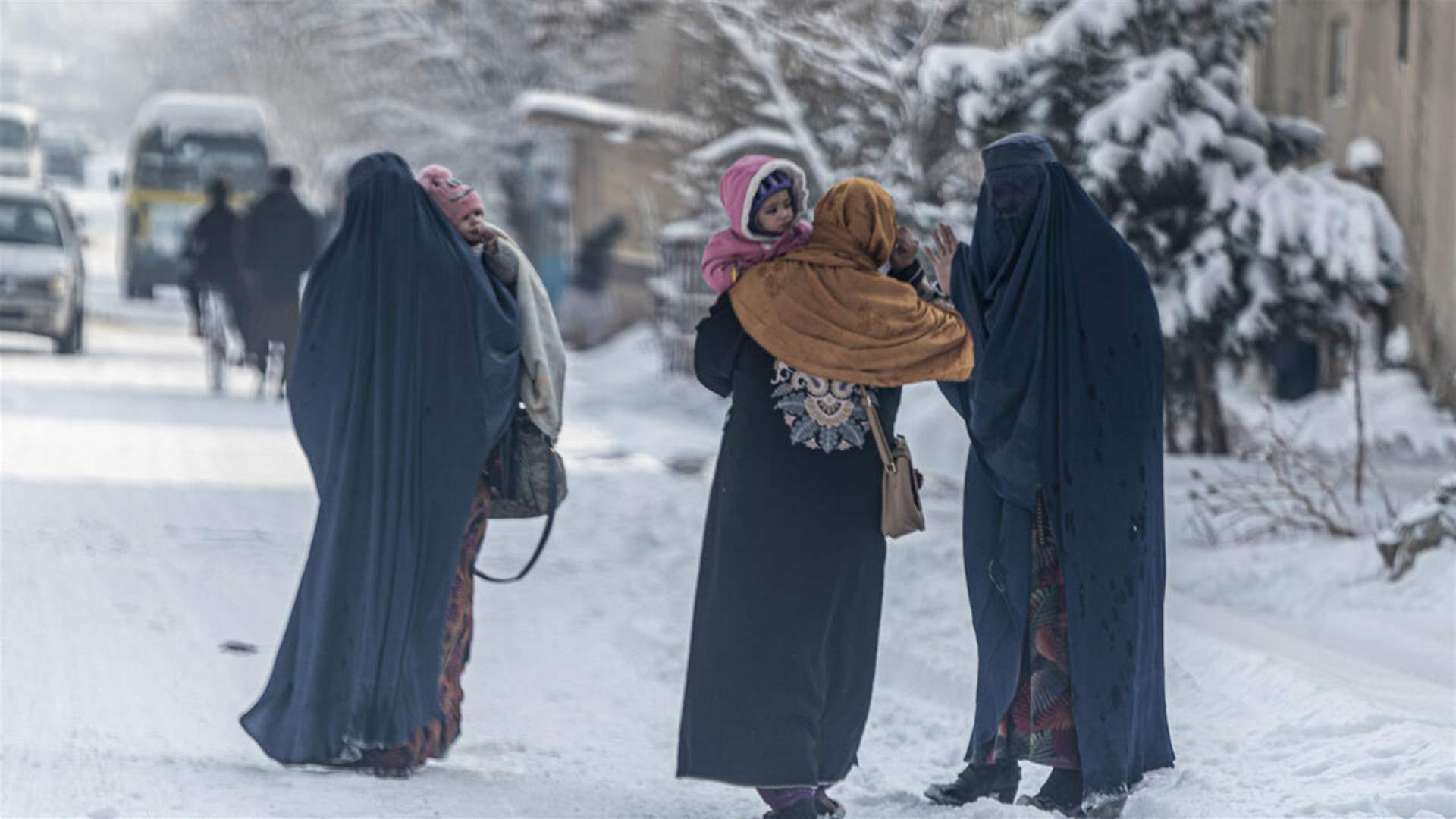 موجة برد في أفغانستان ووفاة 166 شخصا على الأقل