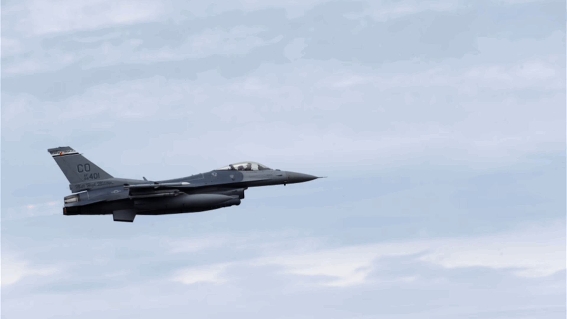Western allies differ over jets for Ukraine as Russia claims gains