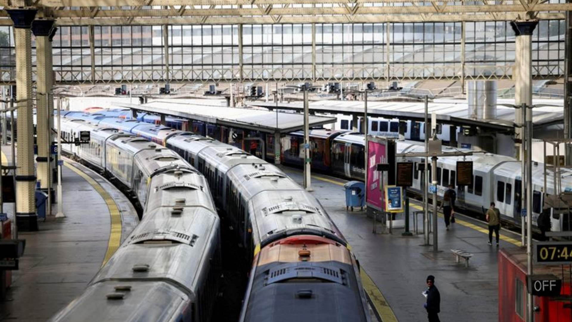 توقف القطارات عن العمل خلال يوم إضراب جديد في بريطانيا