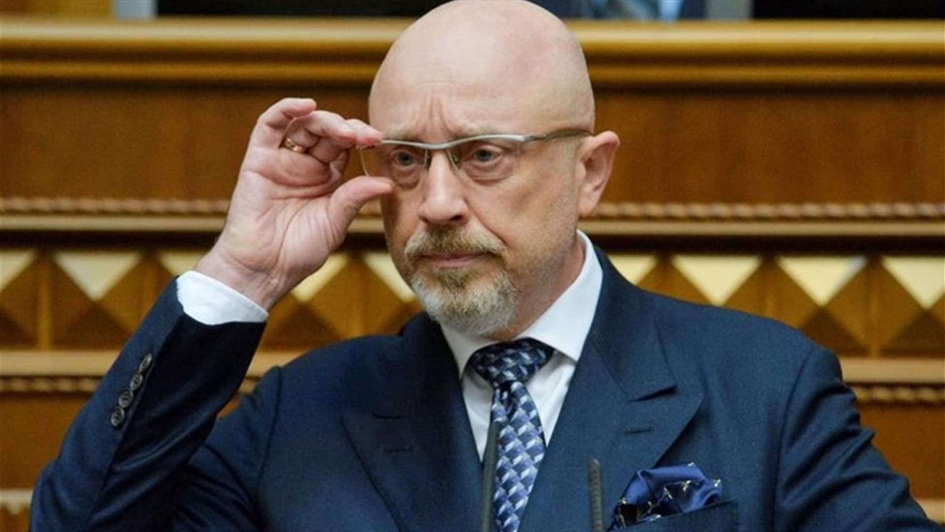 وزير الدفاع الأوكراني: "تردّد" الدول الغربية في تسليم أوكرانيا مقاتلات "سيكلف المزيد من الأرواح"