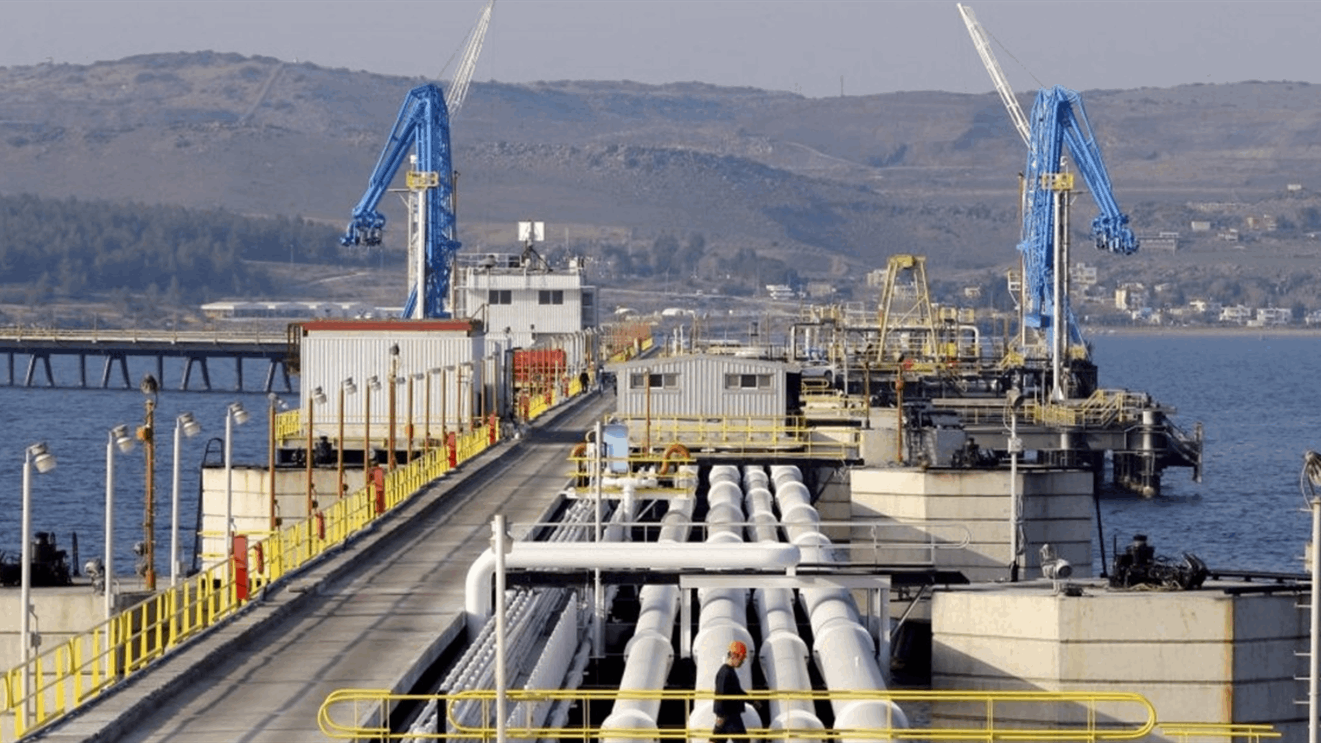 Weather delays oil loadings at Turkey&#39;s Ceyhan, Iraq pipeline still stopped