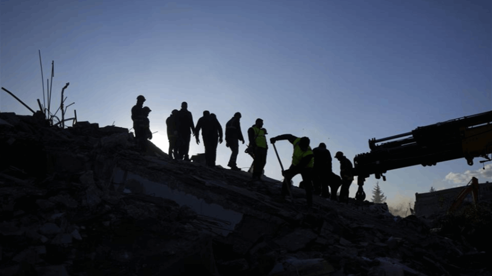Survivors of Turkey, Syria quake struggle to stay warm, fed