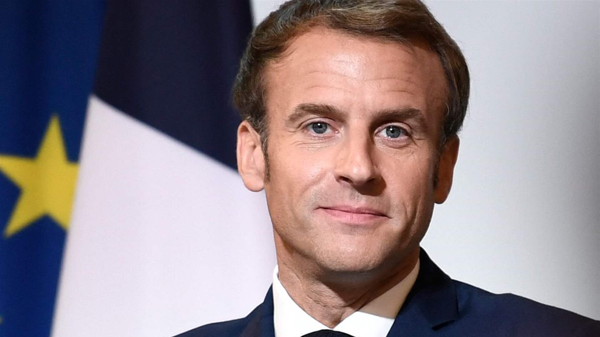 Macron mulls stripping Putin of France's top honor