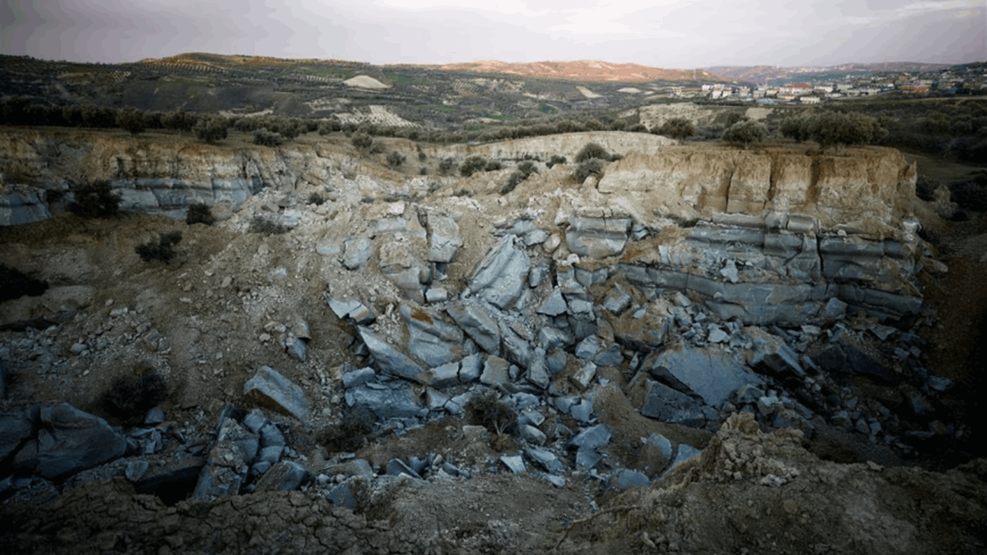 Turkey earthquake drone footage shows fissure slicing through land