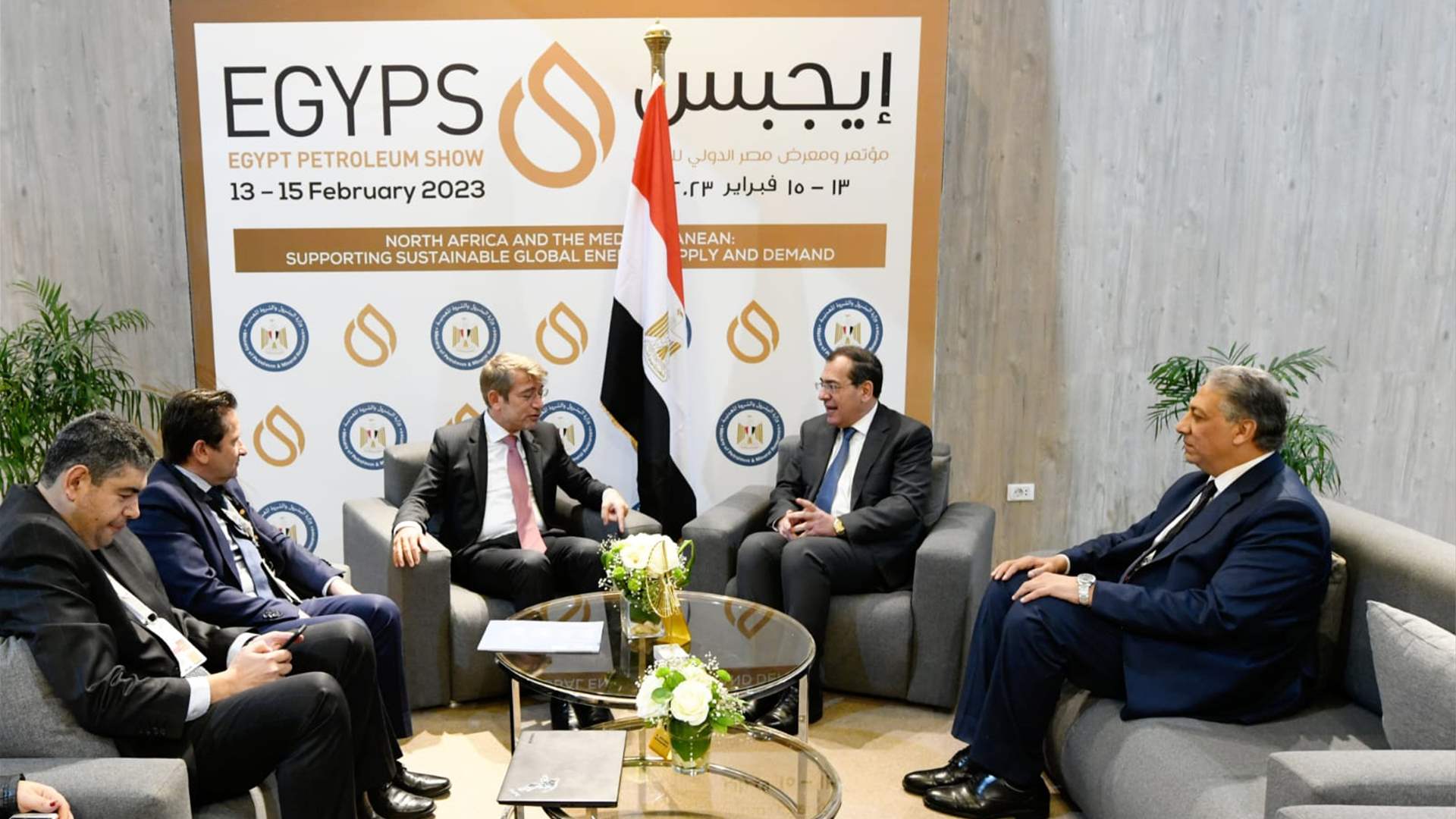  فياض التقى وزير البترول والثروة المعدنية المصري... الملا: لدى لبنان فرصة كبيرة