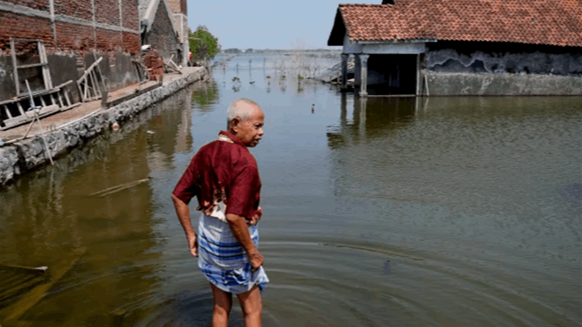 UN chief: Rising seas risk 'death sentence' for some nations