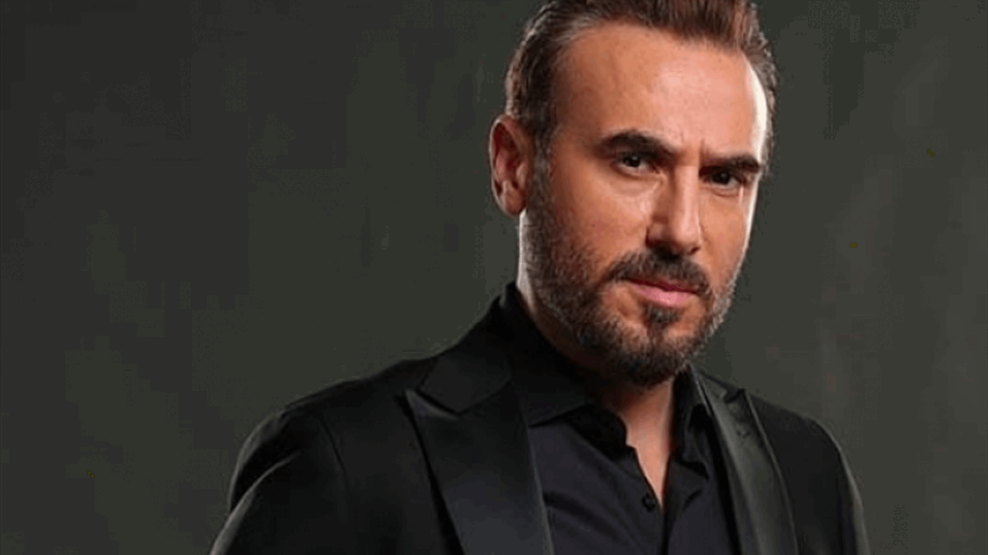 باسم مغنية يسأل عن حمار للبيع