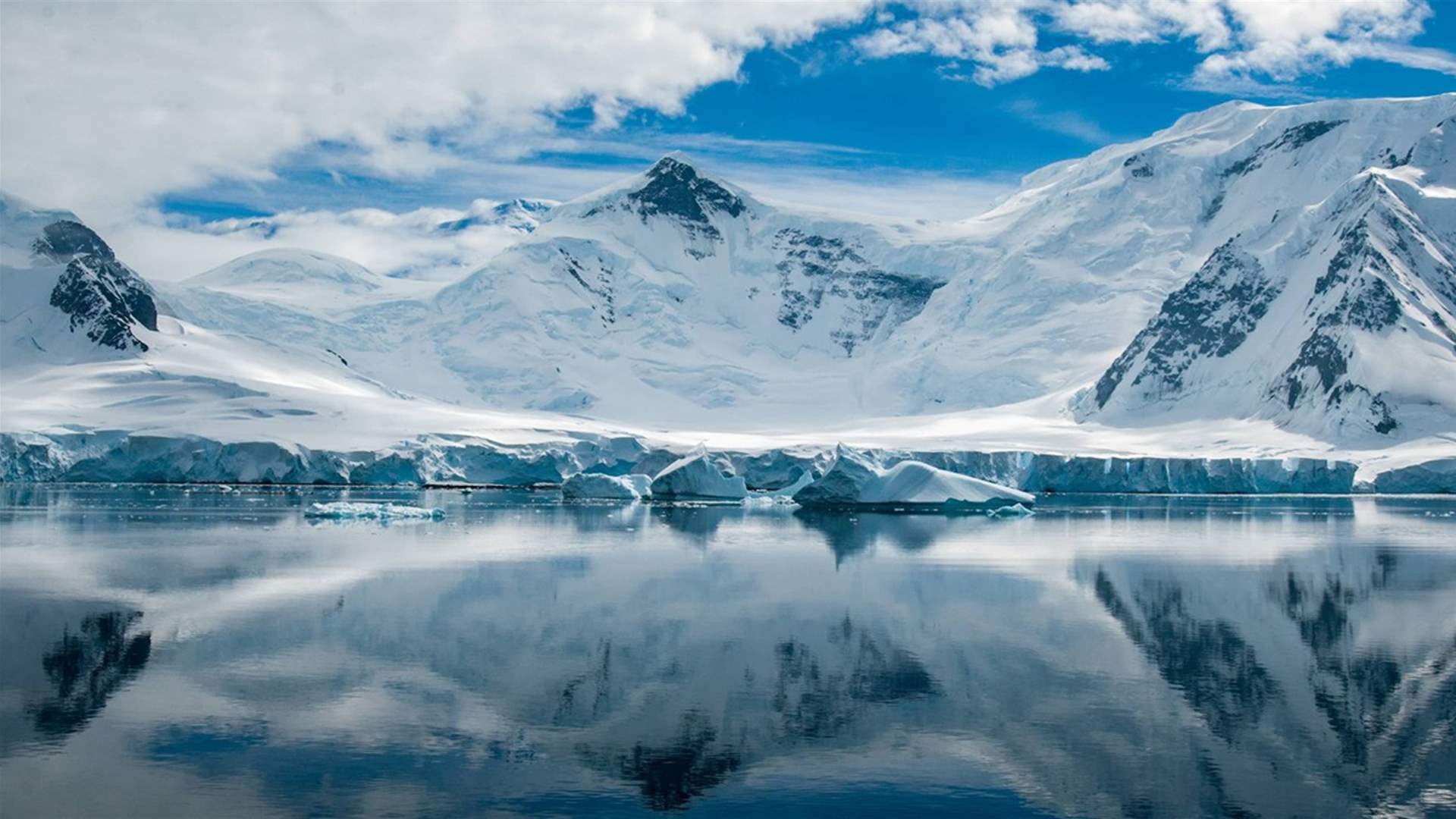 دراسات علمية تحذّر من مخاطر غير متوقعة تواجهها القمم الجليدية