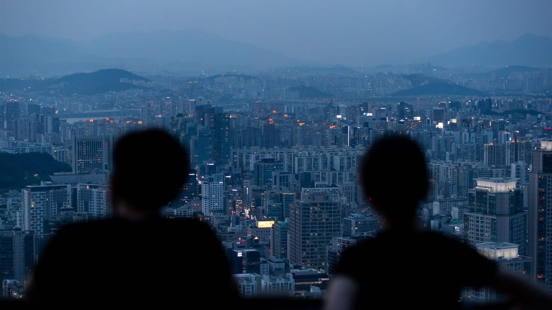 South Korea's 'jeonse' rent-free renters hit by property downturn