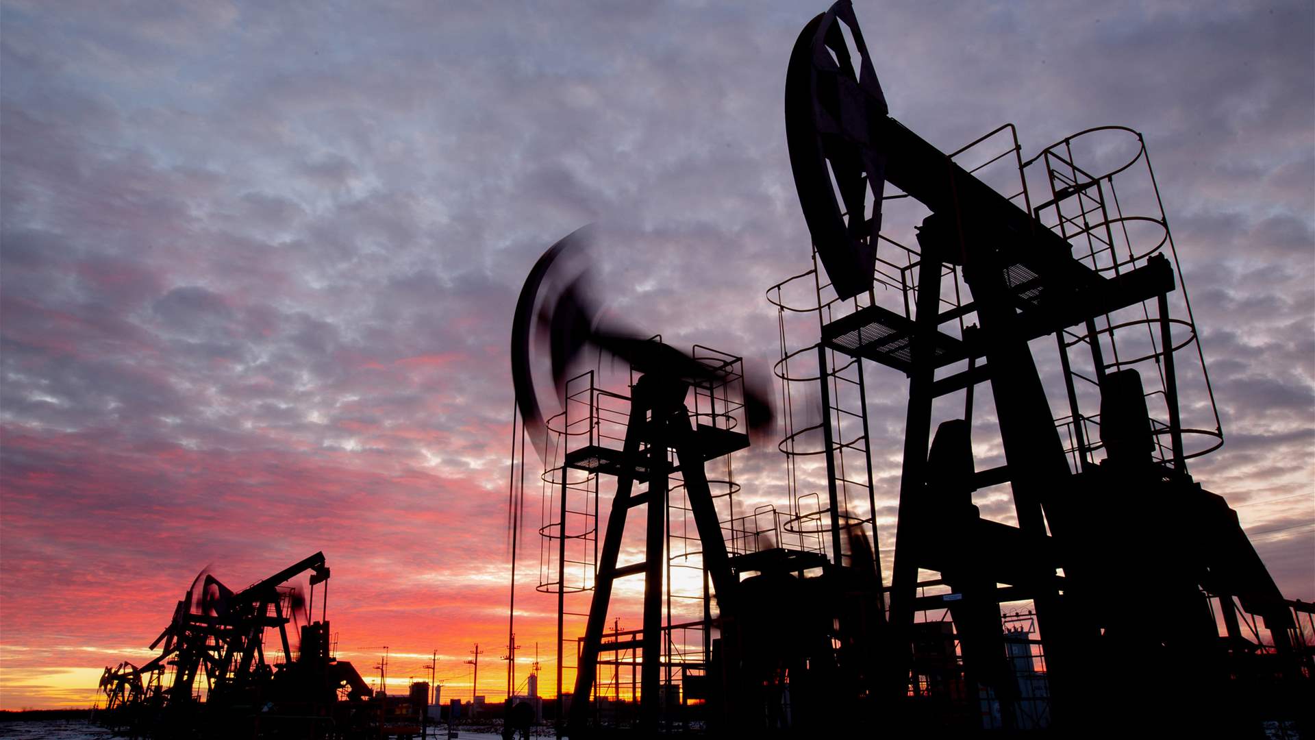 Brent oil steadies as demand hopes and supply curbs support