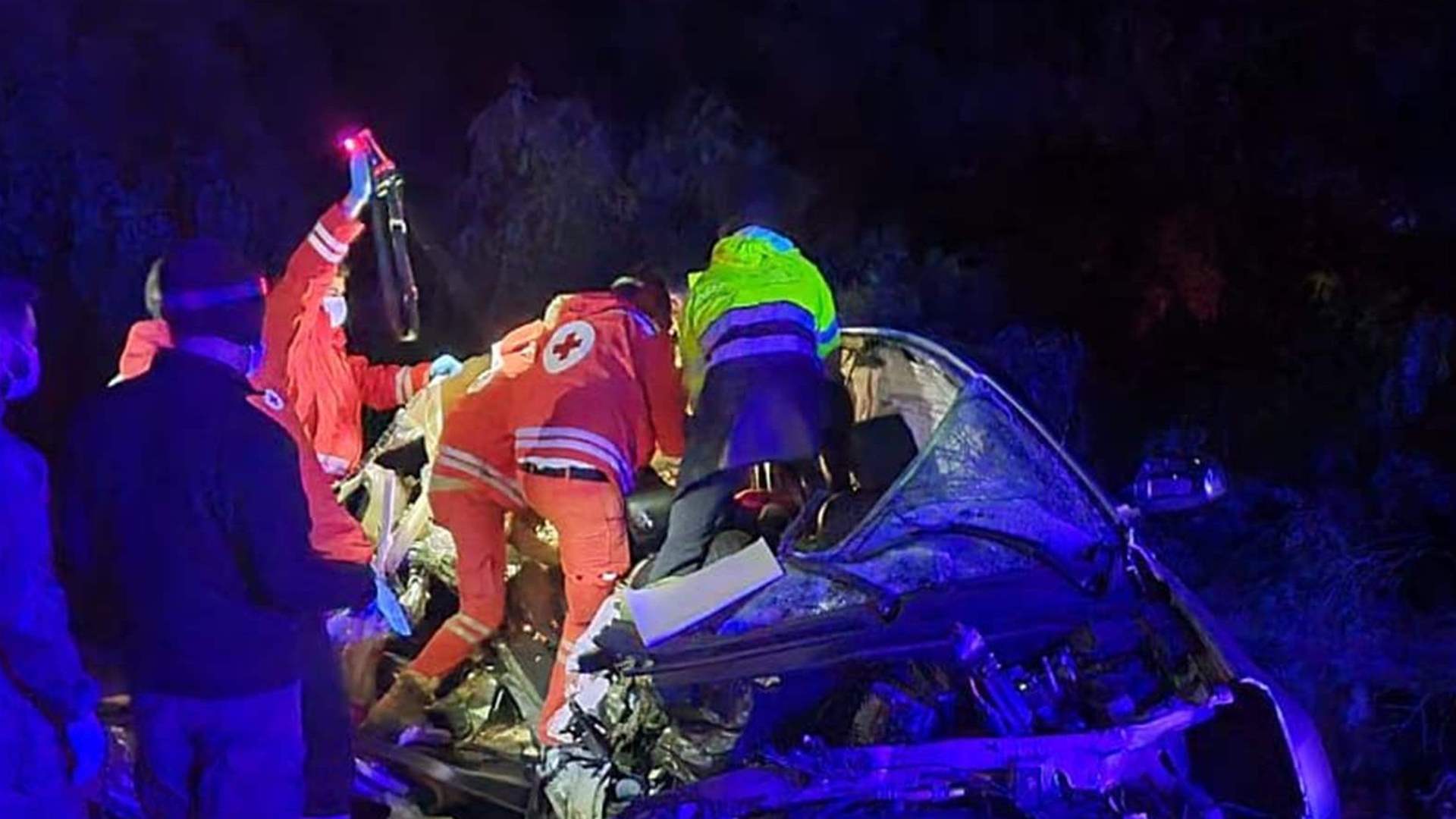 جامعة البلمند نعت ثلاثة من طلابها قضوا اثر حادث سير مروع في شكا 