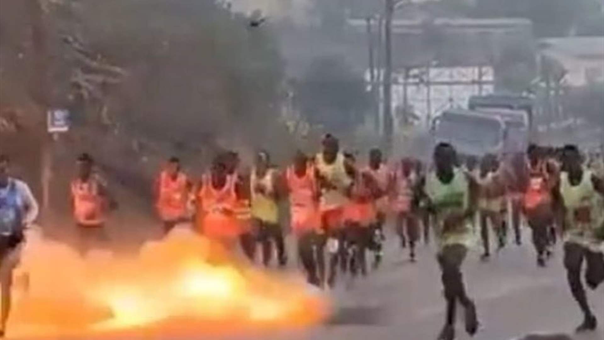 إصابة 18 شخصا بثلاثة انفجارات خلال ماراتون في الكاميرون