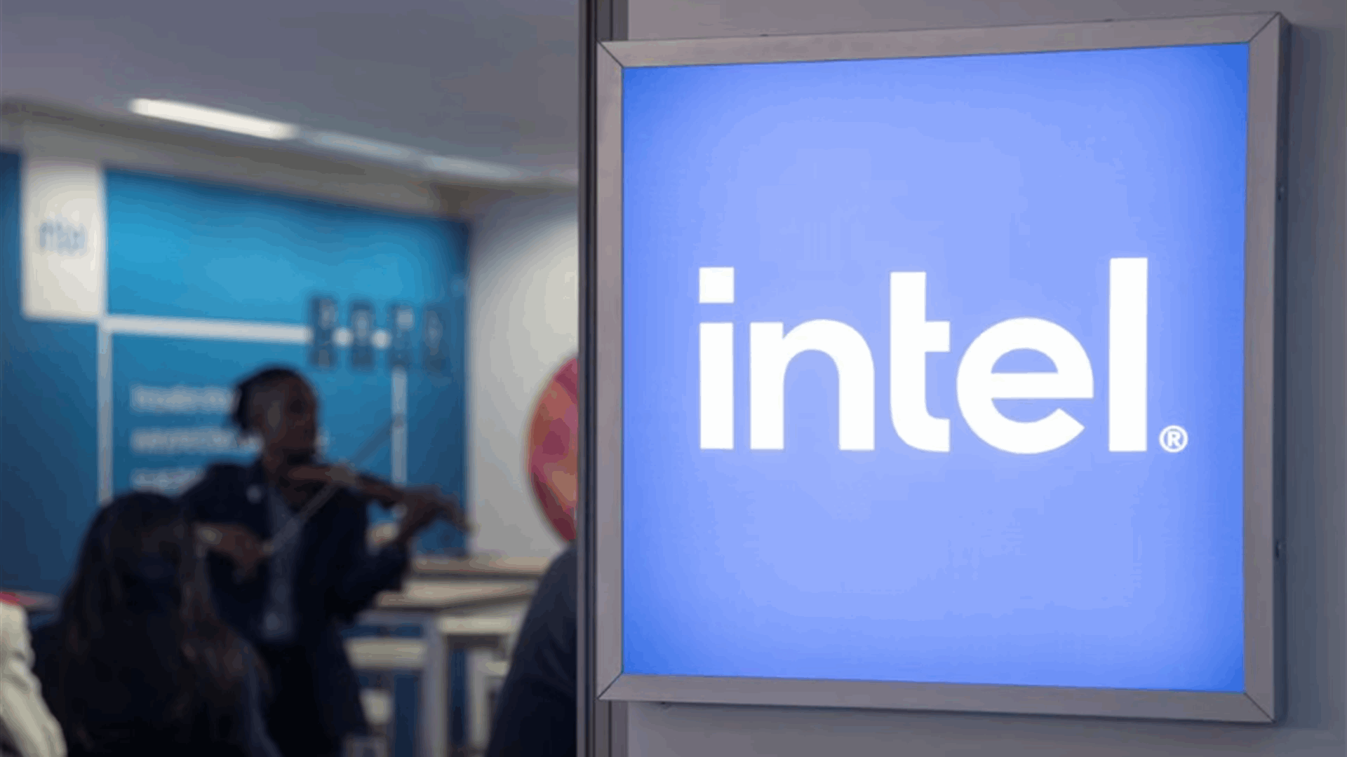 Intel releases software platform for quantum computing developers