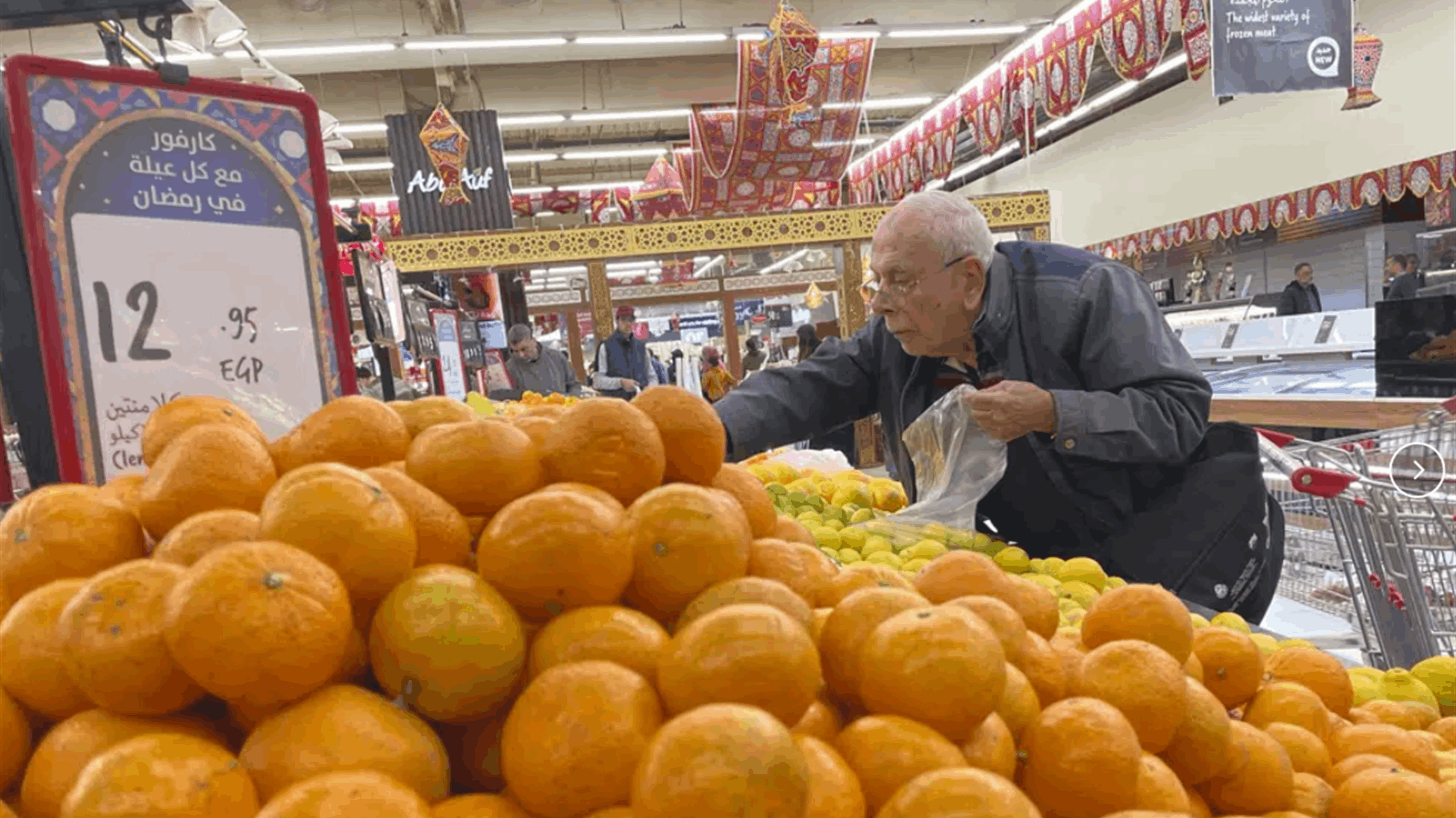 In Egypt, government and poor struggle with troubled economy