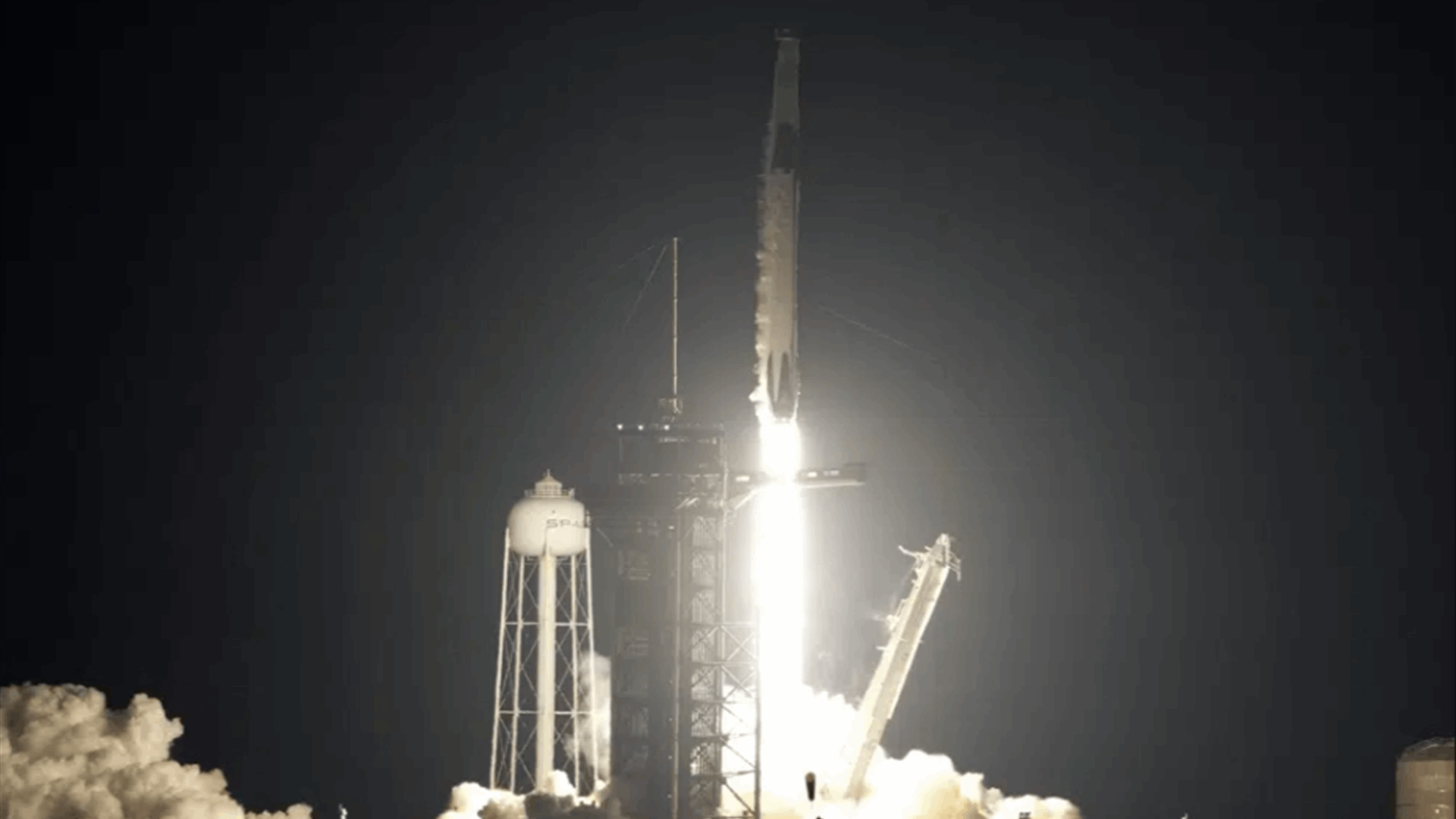 SpaceX launches US, Russia, UAE astronauts to space station