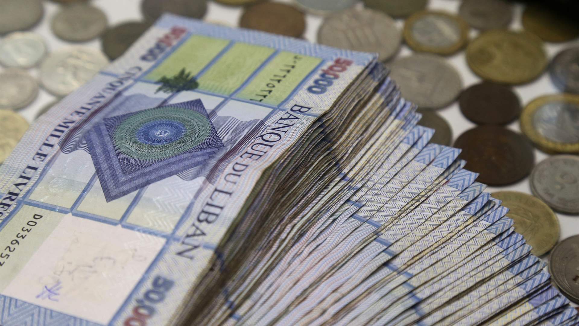 World’s biggest currency crash prompts Lebanon to intervene anew 