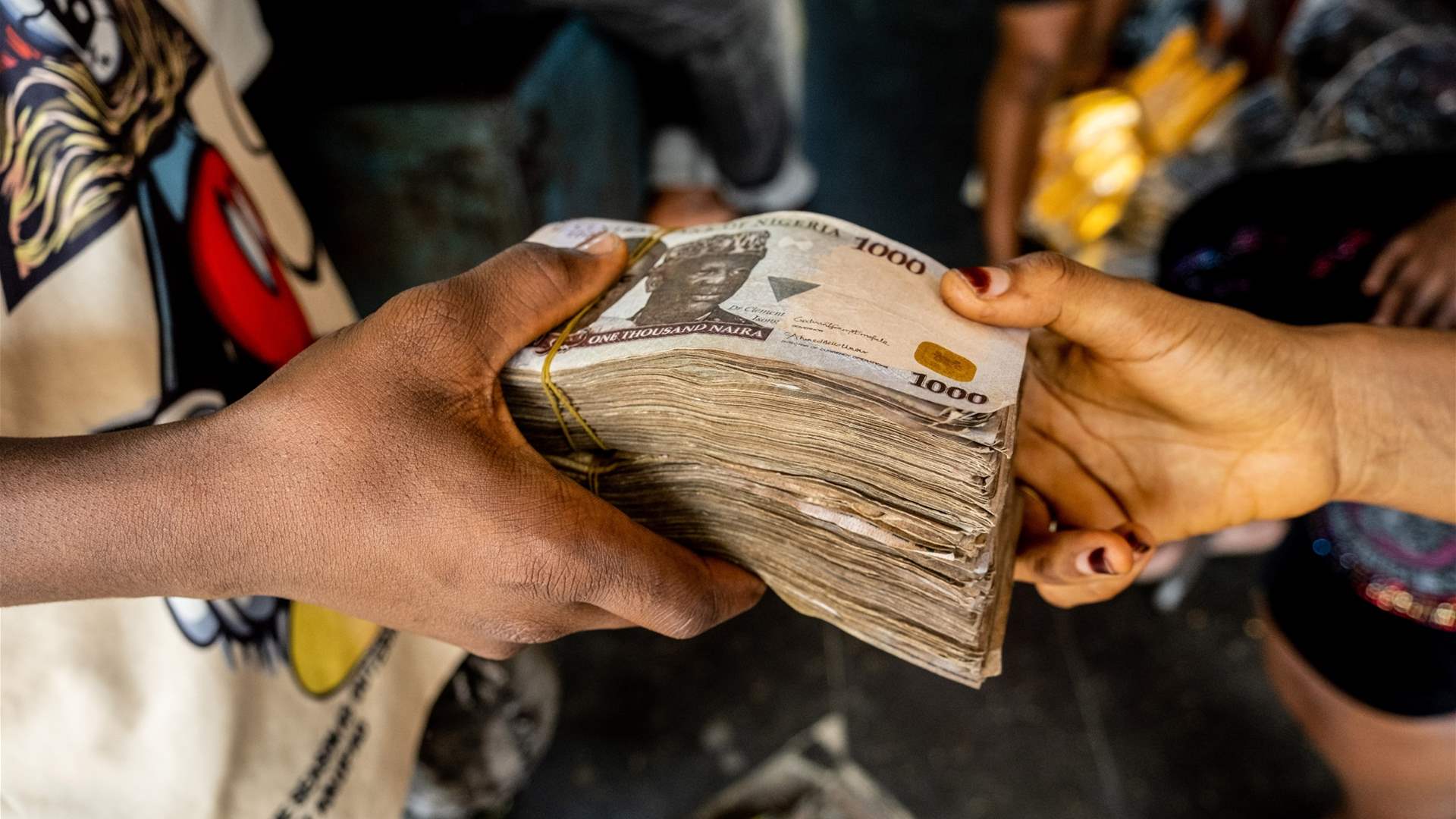 Nigerian court extends old banknotes to Dec 31 amid cash shortage