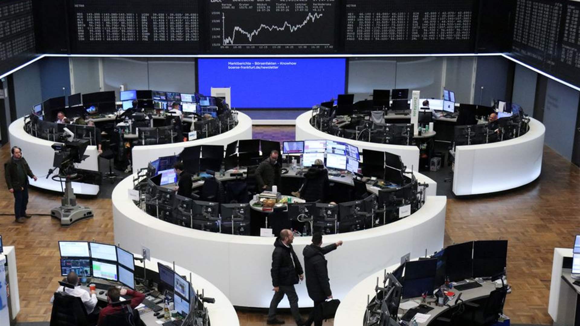 European stocks gain on global growth data, despite inflation 