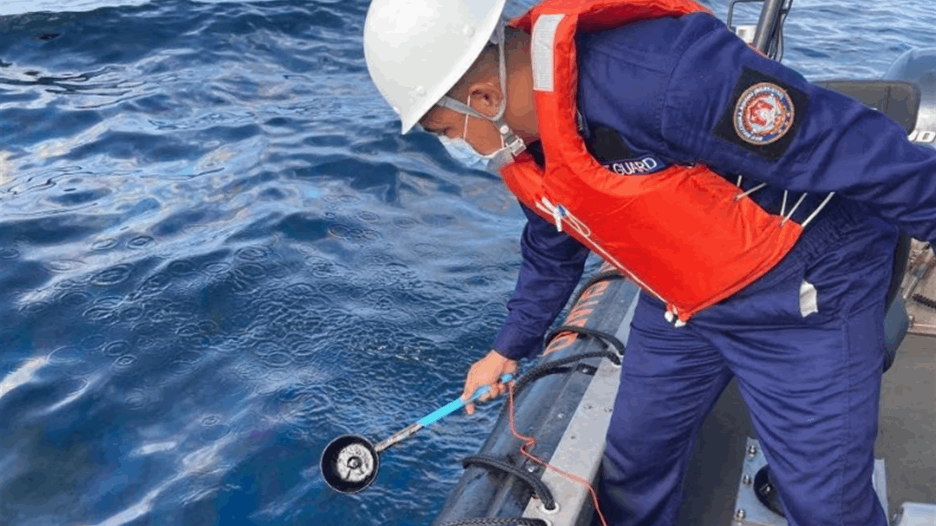 Philippines scrambles to contain oil spill and locate sunken fuel tanker