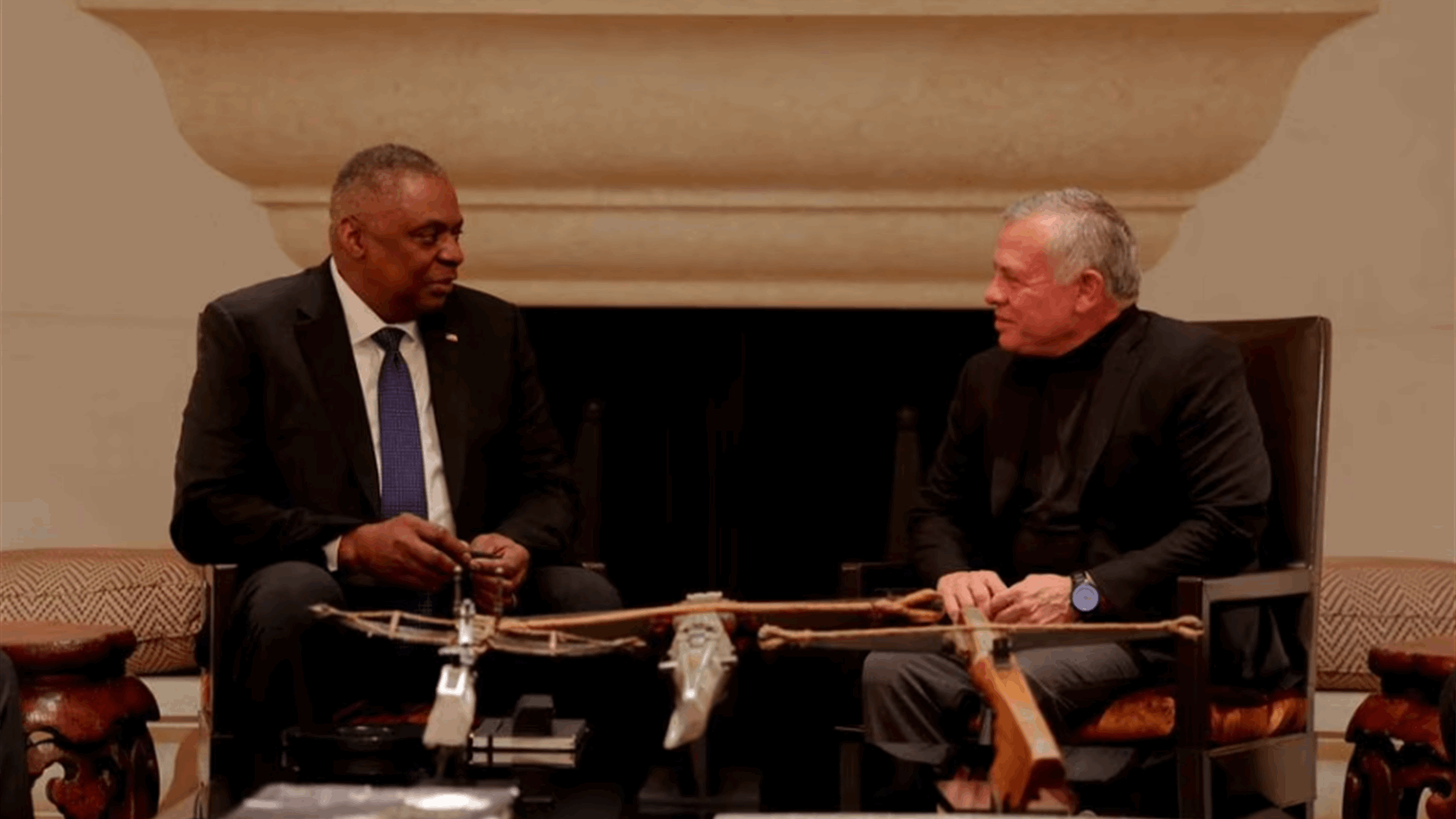 US defense secretary aims to reassure Mideast allies, deliver tough message