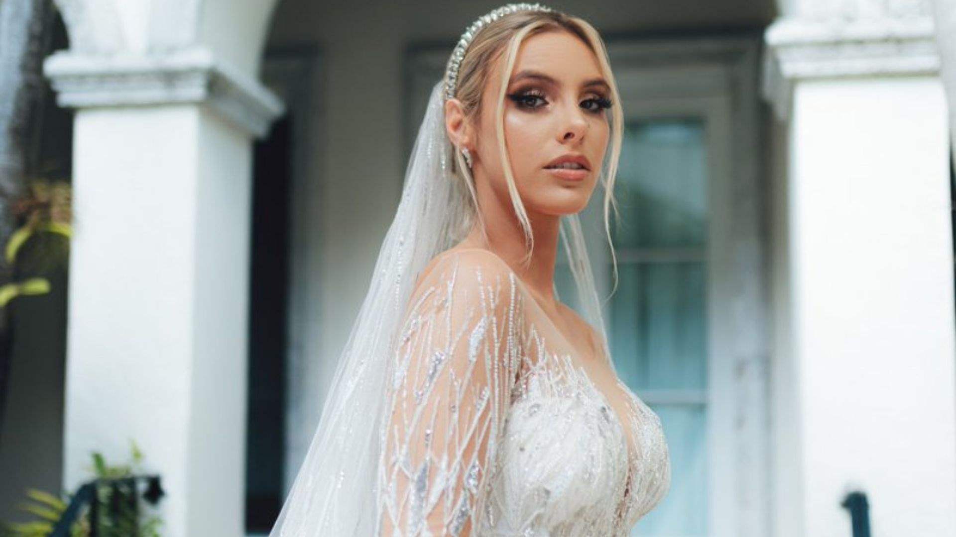 YouTuber Lele Pons ties the knot in Zuhair Murad gown