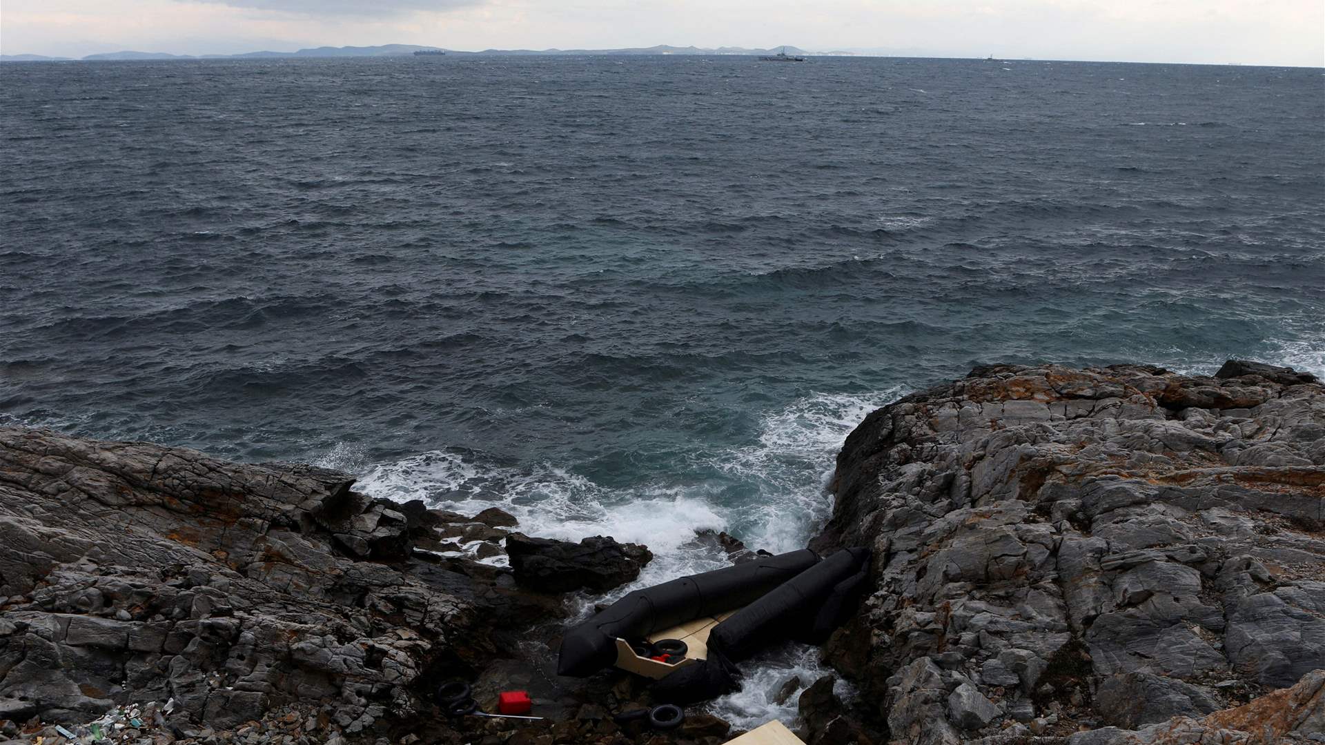 14 women, children drowned in shipwreck off Yemen