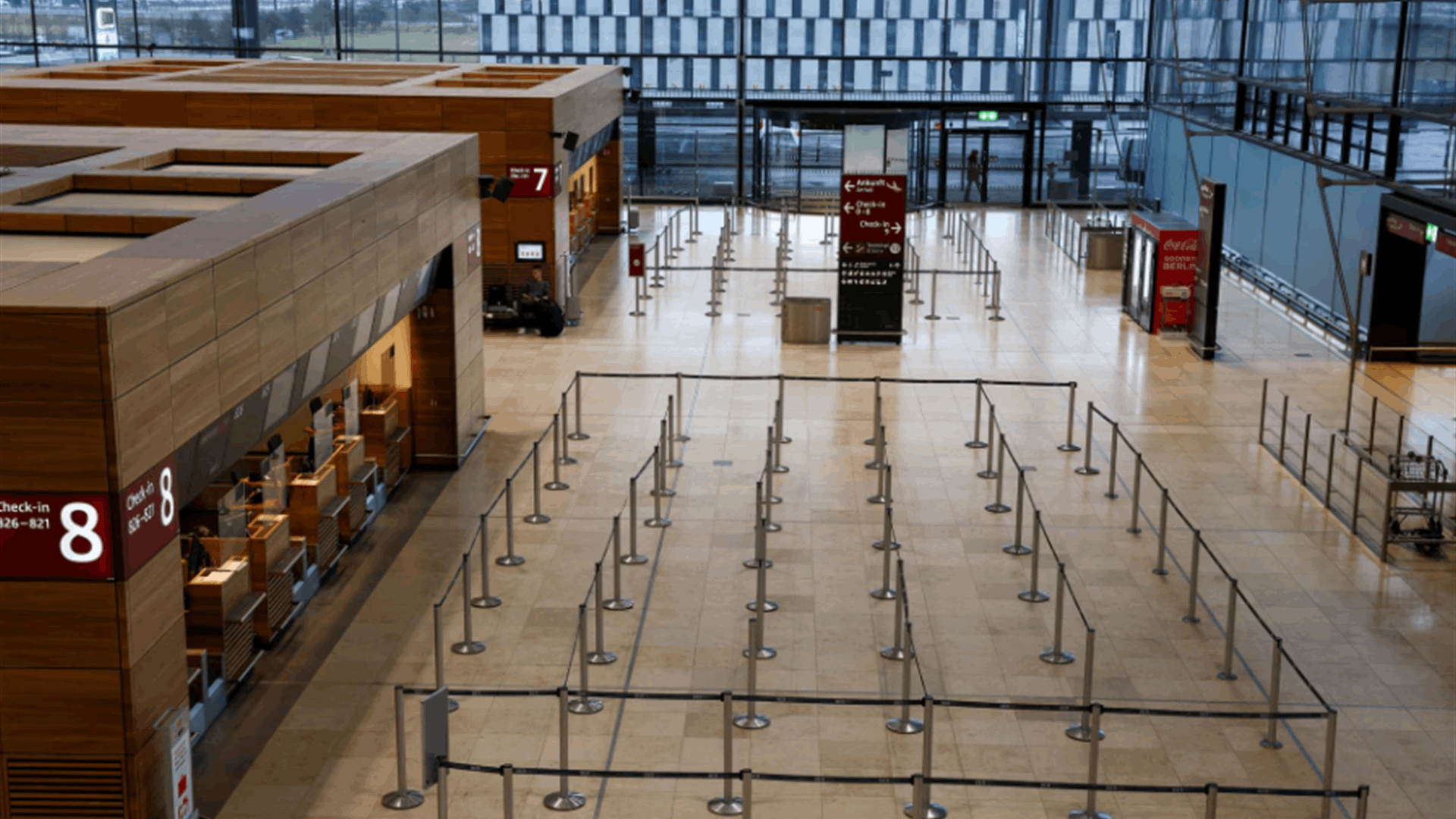 No departures at Berlin, Bremen, Hamburg airports as security staff strike