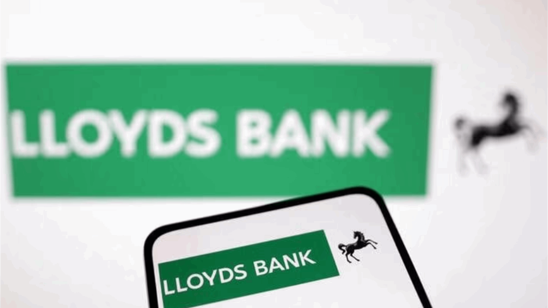 UK banks not seeing deposit &#39;flight to quality&#39; after SVB collapse - Lloyds CEO