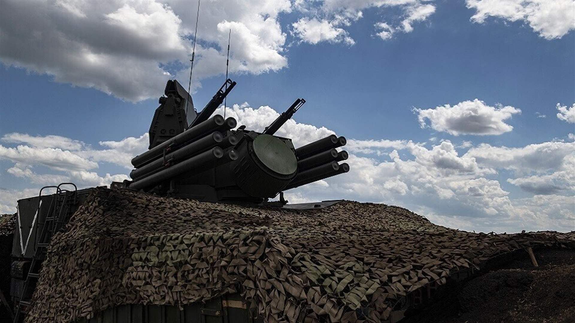روسيا تسقط ثلاثة صواريخ فوق بيلغورود الحدودية مع أوكرانيا
