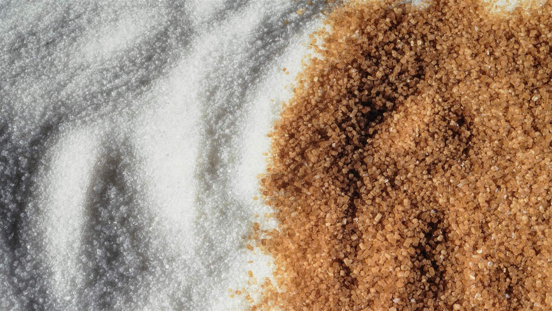 هل صحيح أن السكر الأسمر لا يحتوي على وحدات حرارية كالسكر الابيض؟ 