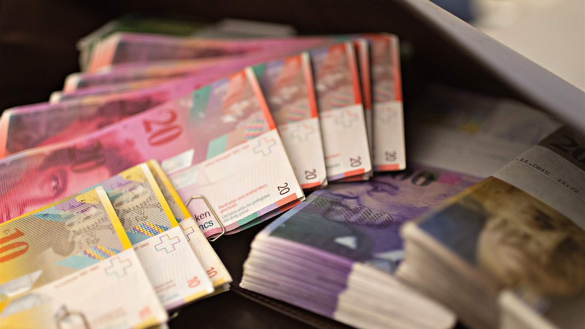 Euro, Swiss franc recover a little as market mood improves, traders await ECB