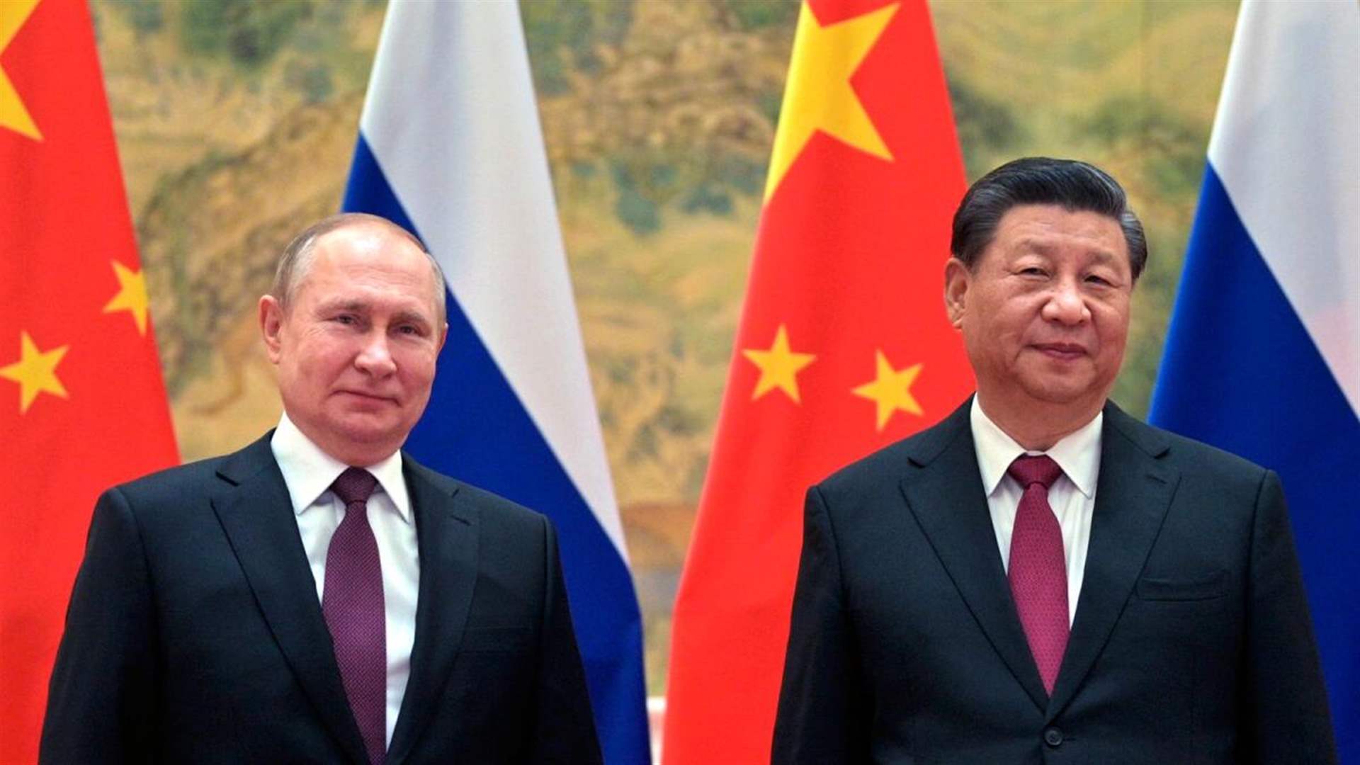 وزير الخارجية الصيني يحضّ أوكرانيا وروسيا على استئناف محادثات السلام